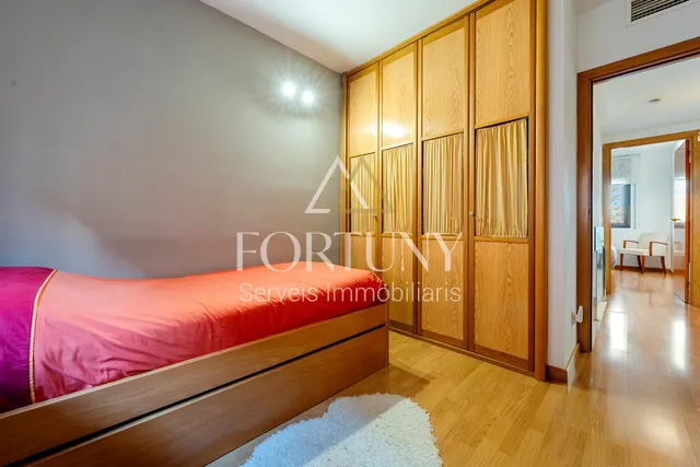 Dúplex en venta Calle Teresa de Calcuta, Reus. — 22
