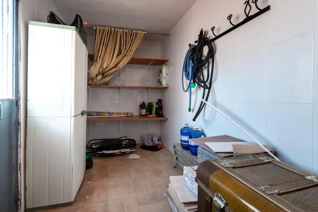 CASA DE UNA PLANTA EN BDA LA MILAGROSA — 24