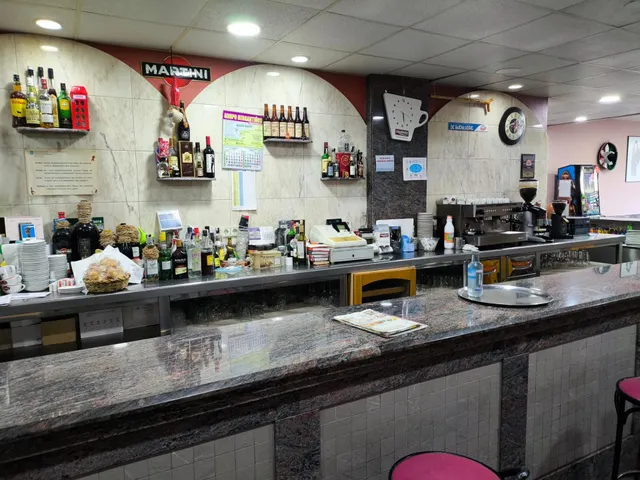 Negocio de hostelería en c/Castelao de Carballo - foto 5