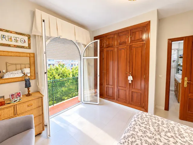 ¡VIVIENDA UNIFAMILIAR DE 245 M2 EN MAIRENA DEL ALJARAFE! — 17