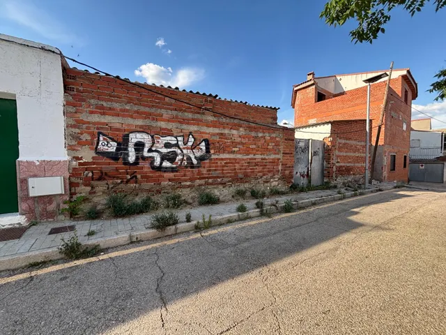 Oportunidad de inversión y desarrollo en el centro de Ciempo - foto 3