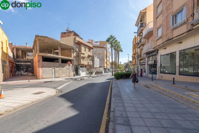 ESTRUCTURAS EN VENTA EN MOTRIL - foto 2