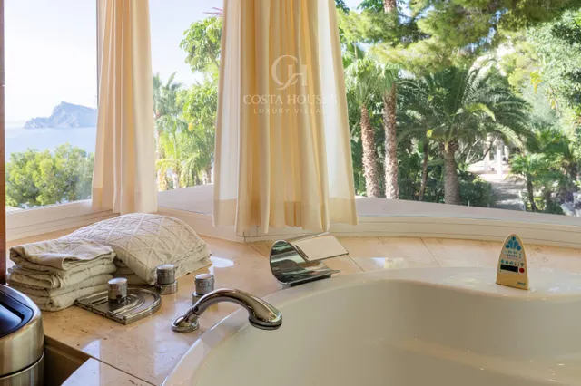Villa prestige · magníficas vistas al mar y elegancia en parcela llana en Altea hills — 49
