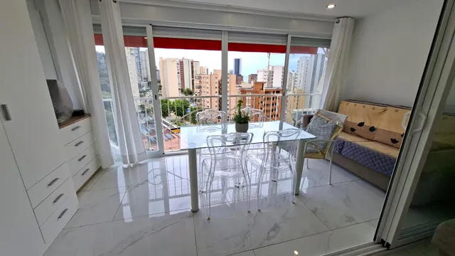 ESPECTACULAR APARTAMENTO REFORMADO — 8
