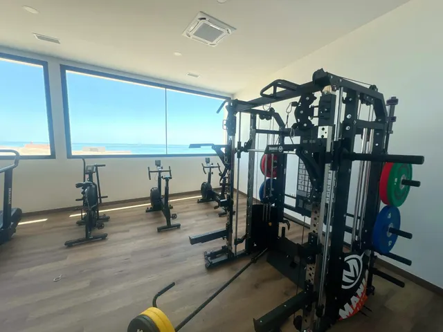 *** OBRA NUEVA TERMINADA. ATICO FRENTE AL MAR, LISTO PARA ENTRAR A VIVIR !!!. — 30