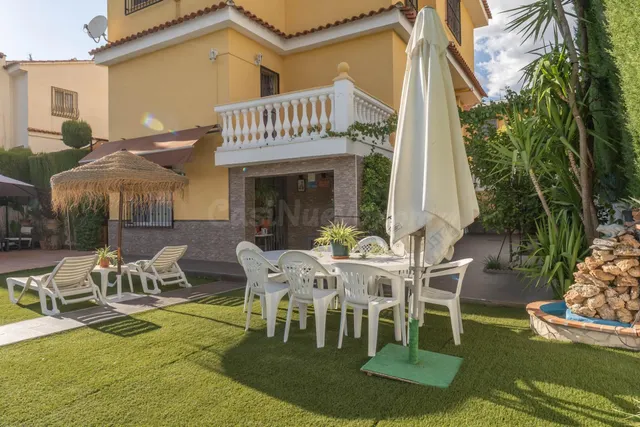 CHALET CON PISCINA Y JARDÍN A SOLO 10 MINUTOS DE GRANADA — 5