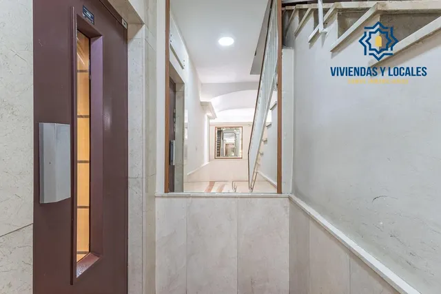 PISO EN PEDRO ANTONIO DE ALARCON — 24