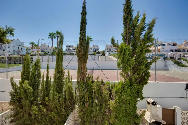 Chalet dúplex en Torre La Mata — 28