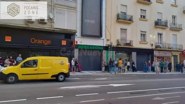 ESTUPENDO LOCAL EN PLENO CENTRO DE MÁLAGA - foto 5