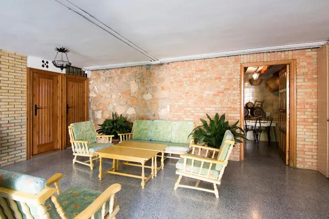 MAGNIFICO CHALET CON PISCINA EN COLINAS BERMEJAS — 20