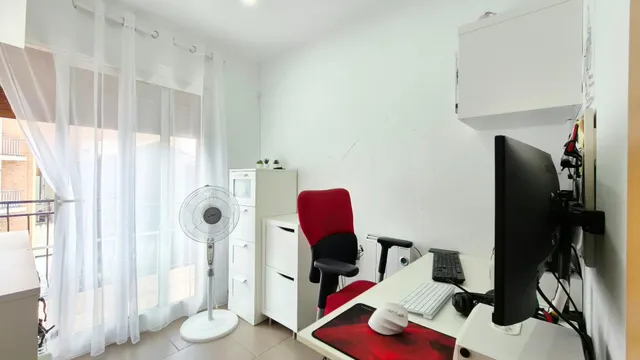 Piso reformado de tres habitaciones — 27