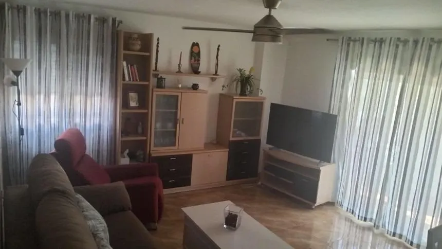 Apartamento reformado 2 hab 1 baño Torrevieja listo para vivir