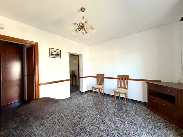 Casa de pueblo en pleno centro de La Joya con dos viviendas independientes y parcela de 500 m2 — 17