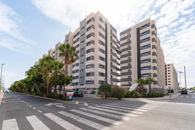 UN BALCÓN DE LUJO AL MEDITERRÁNEO — 41