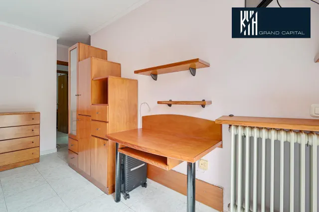 PISO GIRONA — 38