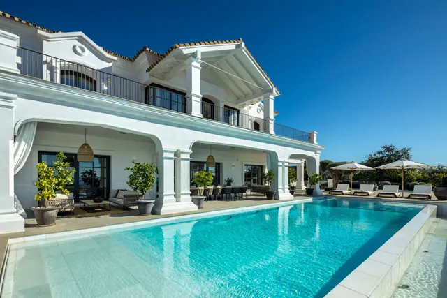 Chalet 7 habitaciones 937m² en venta - Costa del Sol — 8