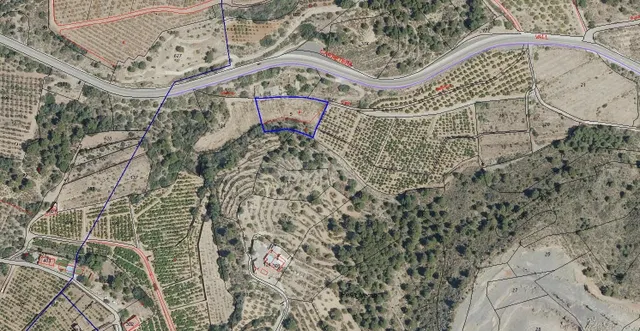 Terreno rural 3 habitaciones en venta - Chilches