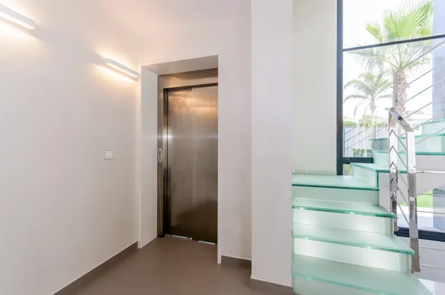 VILLA CON PISCINA PRIVADA — 45