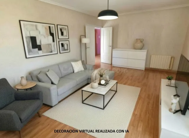Venta de Unifamiliar Adosado en Cáceres con Jardín 50m2 en U - foto 5