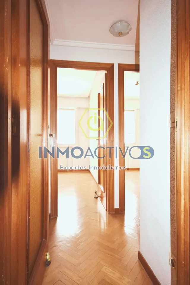 ¡ OPORTUNIDAD JUNTO A FRANCOS RODRÍGUEZ ! 3 DORM, 2 BAÑOS, G - foto 3