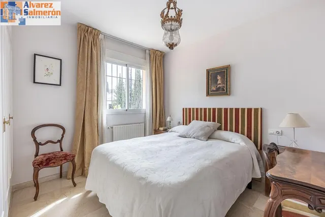Casa única en Granada capital. — 15