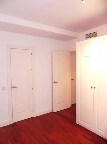 Piso junto a la campana con terraza propia — 6