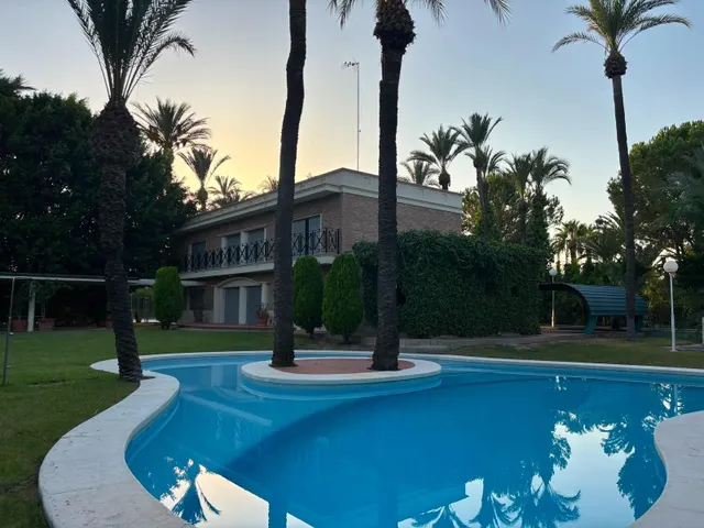 Impresionante Chalet en Alzabares, Elche - Ideal para Disfrutar del Espacio y la Naturaleza — 32