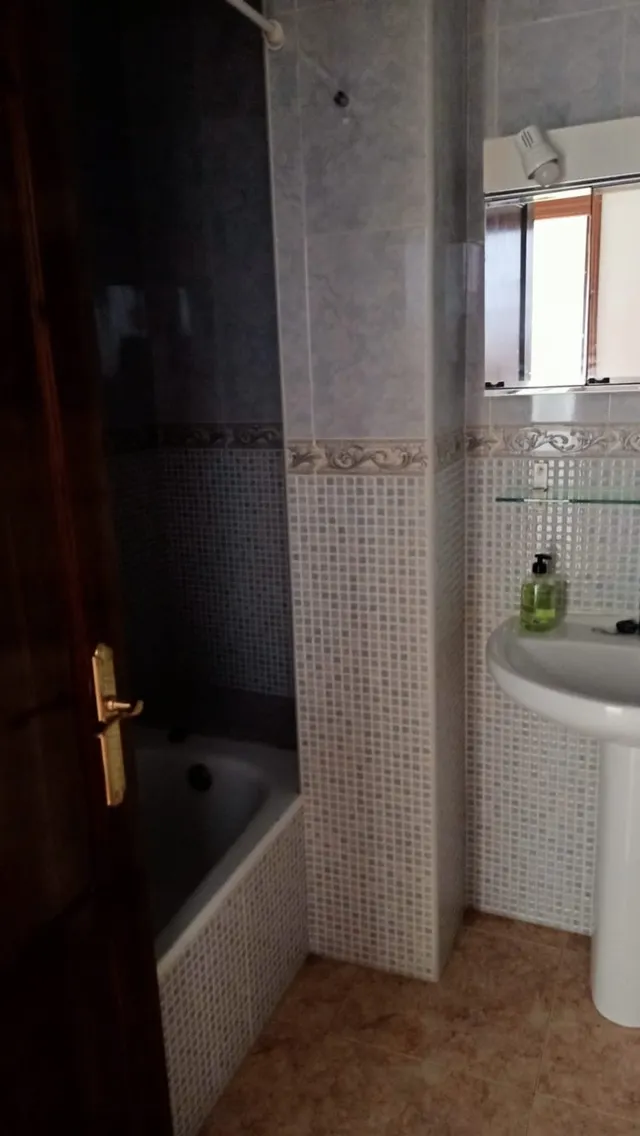 CASA CON GARAJE EN PURCHENA, ALMERÍA. — 15