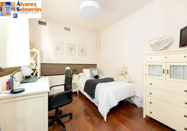 PISO ÁTICO DUPLEX EL CHAPARRAL (ALBOLOTE) — 13
