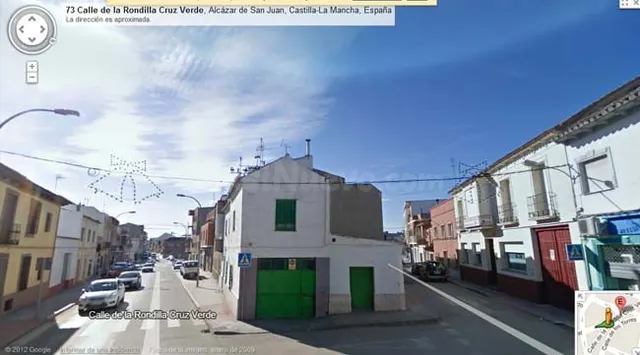 CASA EN ESQUINA PARA REFORMAR, IDEAL PARA VIVIENDA Y LOCAL - foto 2