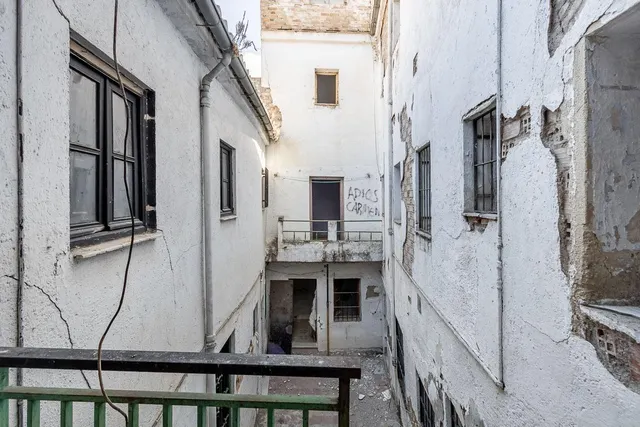 CASA 640 M2 EN CARRETERA DE MURCIA, ALBAYCIN. — 42