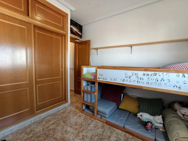ATICO ENCANTADOR  CON GARAJE Y SOLARIUM PROPIO CON BONITAS VISTAS AL MAR EN ORIHUELA COSTA !!! — 28