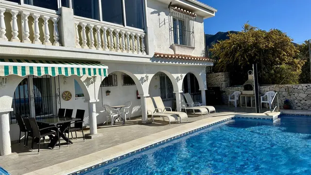 Chalet 4 habitaciones 474m² en venta - Riviera del sol