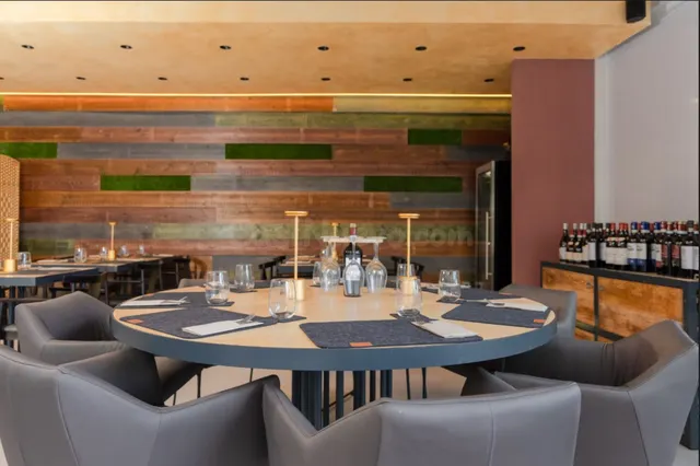 Restaurante 200m² en venta - Marbella - foto 2