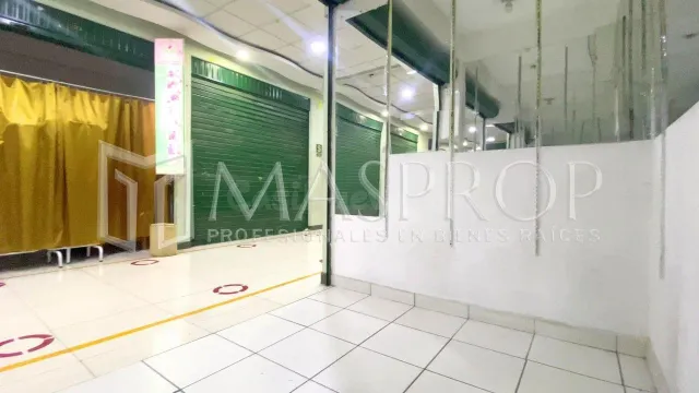 LOCAL COMERCIAL EN VENTA – AV. BOLOGNESI | GALERIAS "EL REY" - foto 4