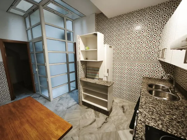 Estupendo piso en alquiler en El Arenal Sevillano con patio y garaje!! — 7