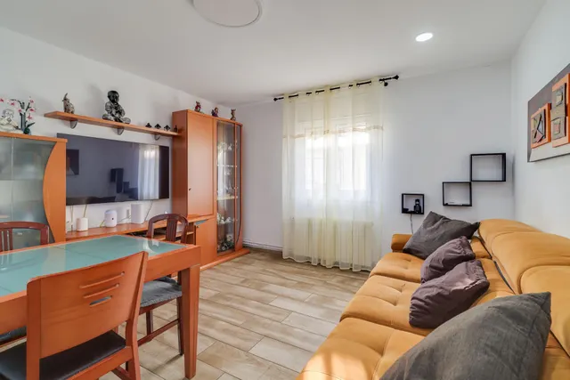 Espectacular piso, muy luminoso y listo para entrar a vivir en Prat de Llobregat!! — 11