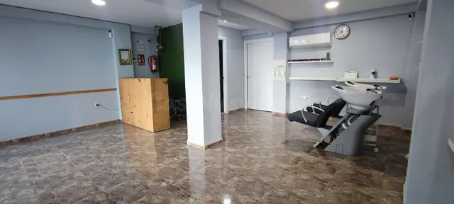 Local comercial 70m² en venta - Arroyo - Santa Justa - foto 4