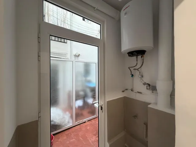 Piso reformado de 3 habitaciones con patio en Gràcia — 19