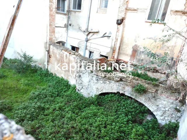 EDIFICIO Y SOLAR A LA VENTA EN ONTINYENT UBICADO EN LA ZONA DEL LLOMBO. — 10