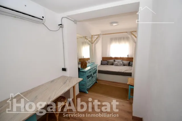 ¡UBICACIÓN EXCELENTE! CASA REFORMADA, ACOGEDORA Y LUMINOSA CON DOS TERRAZAS — 11