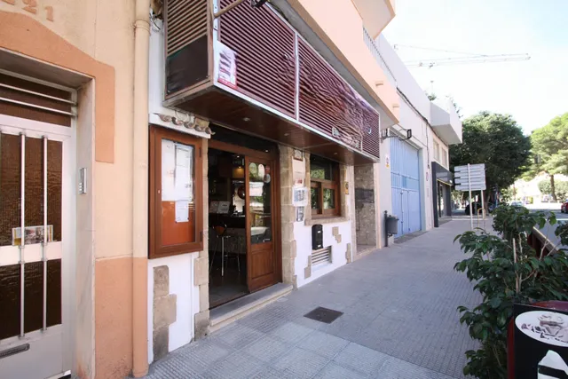 ✓Local Comercial en Benissa, Costa Blanca. URGE VENDER A BUEN PRECIO. — 25