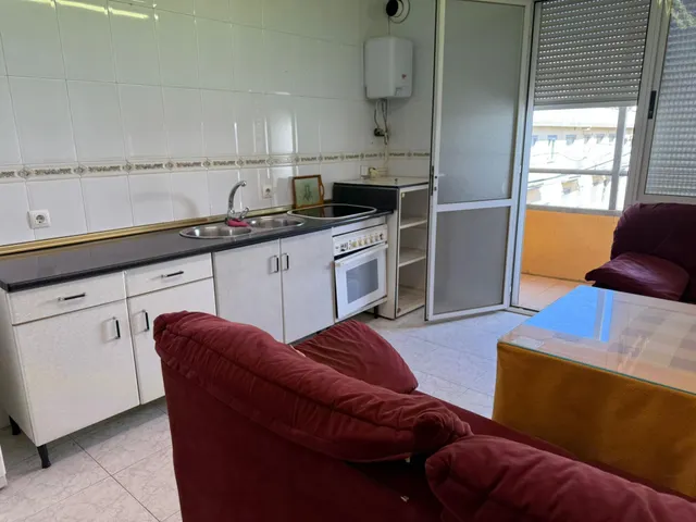 Amplia Casa en Venta en San Roque, Badajoz - Oportunidad para Reformar — 18
