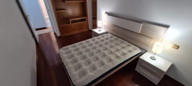 PISO EN VENTA EN LA ZONA DE PONTEPEDRIÑA — 26