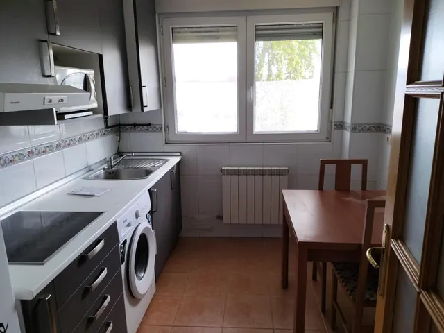 MONCASA VENDE PISO DE VPO — 9