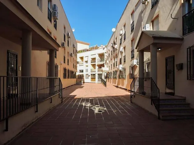 Piso en Churriana de la Vega, Granada — 4
