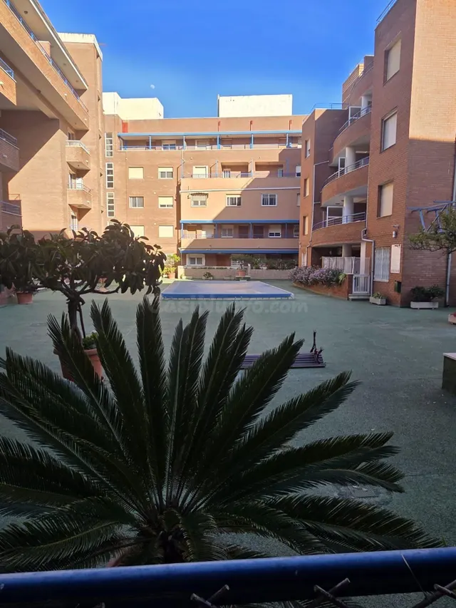 EXCLUSIVA VIVIENDA EN VINAROZ A POCOS METROS DEL MAR – AMPLI - foto 4