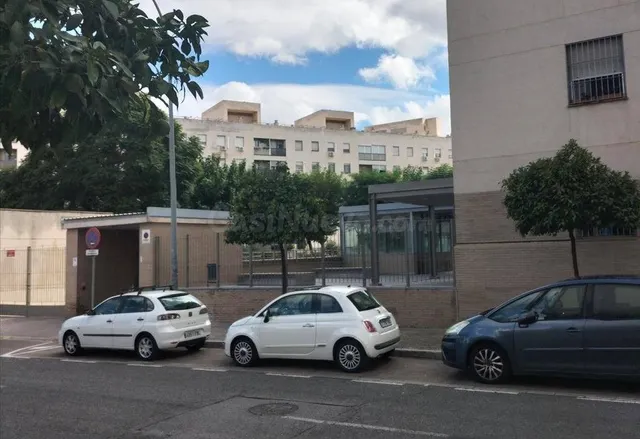 Venta piso en Sevilla + Garaje y Trastero