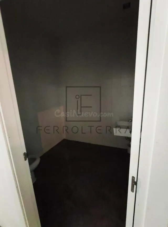 SE ALQUILA LOCAL COMERCIAL EN EL CENTRO, FERROL - foto 4