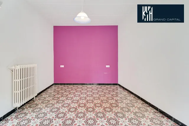 Casa 4 habitaciones 263m² en venta - Centre — 38